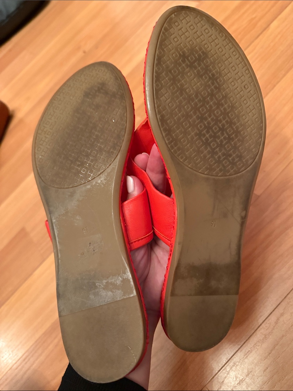 Tory Burch orange Quilted Logo Thong Sandals - Picture 5 of 6